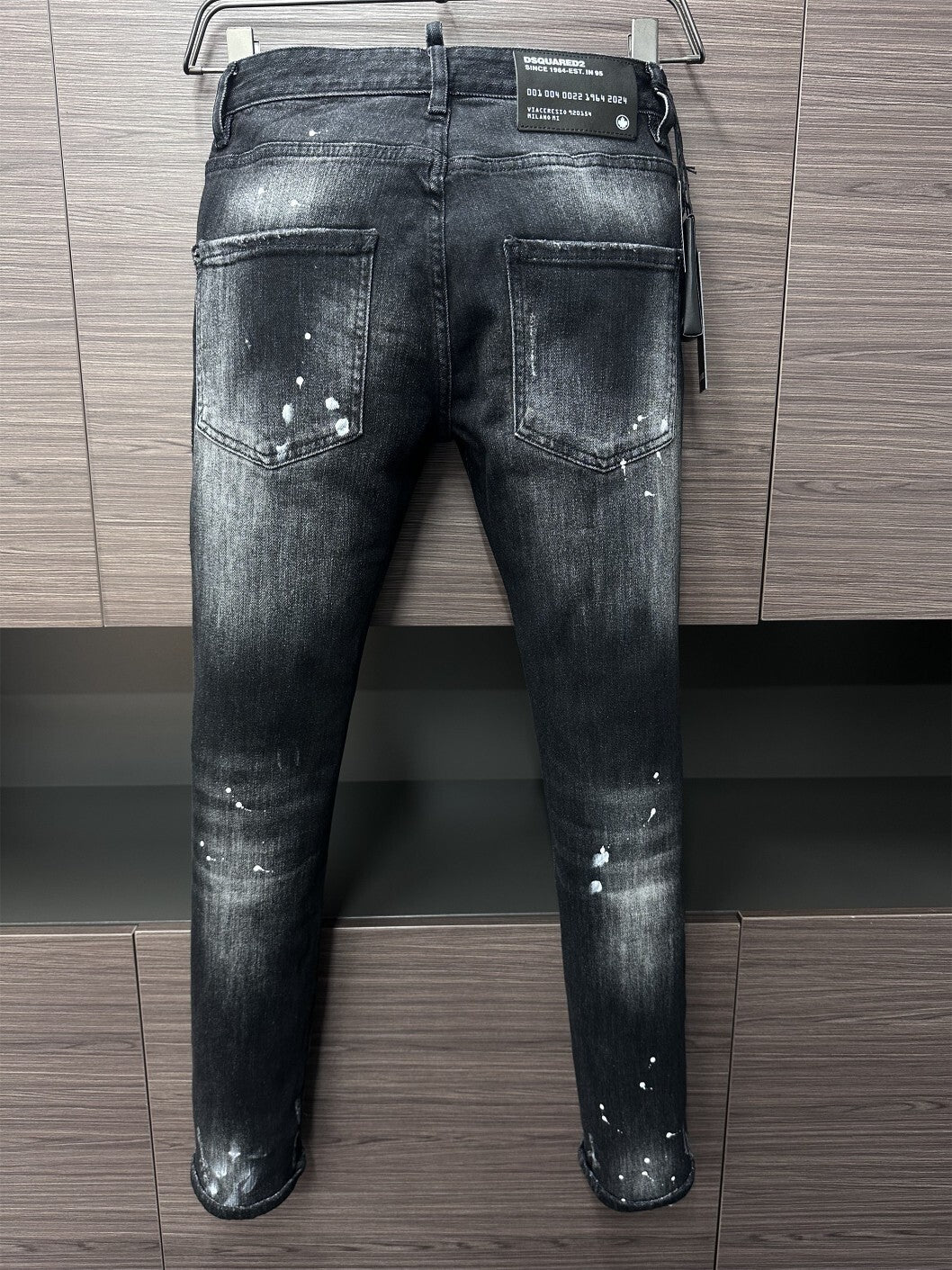 D - JEANS