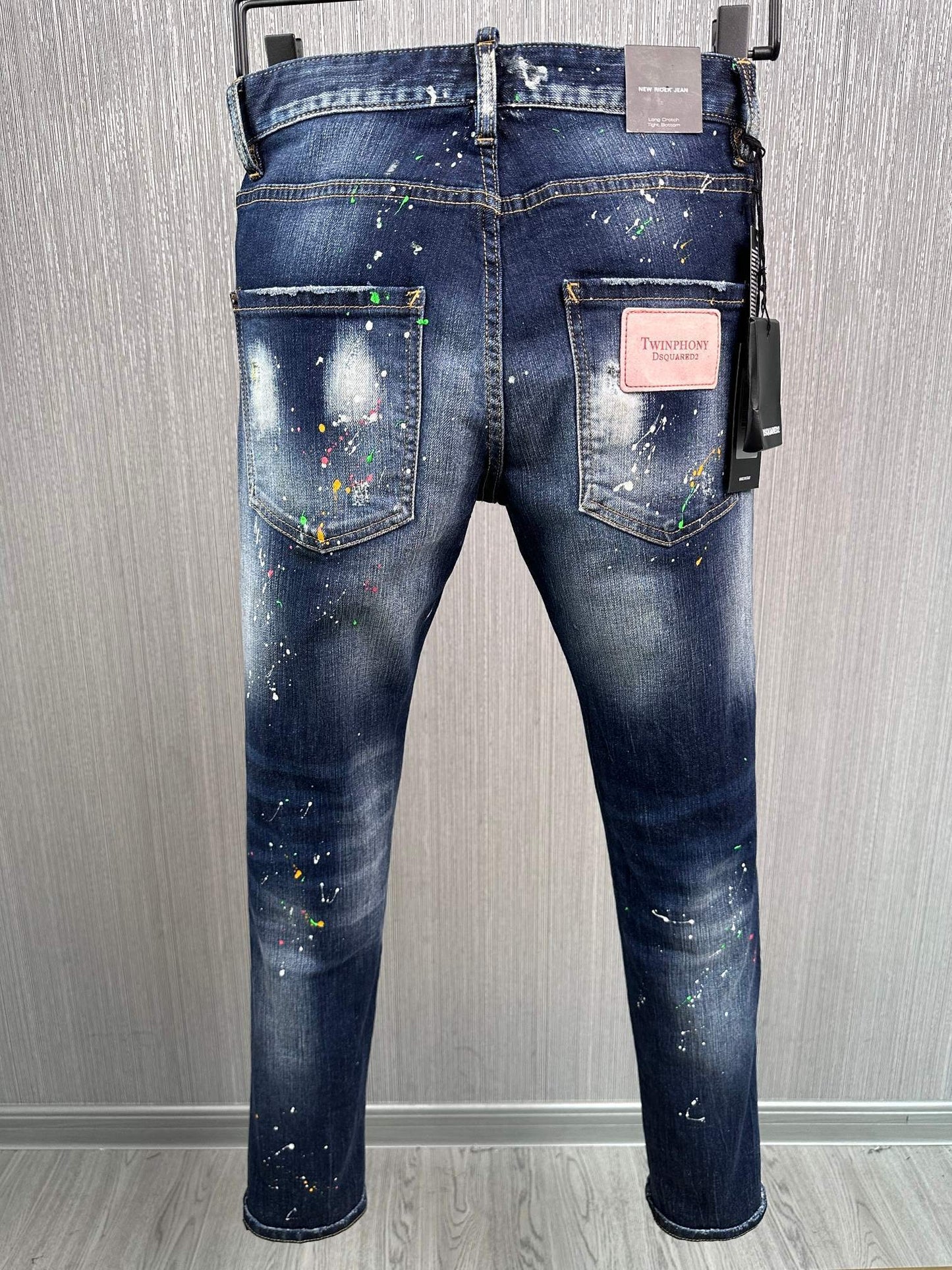 D - JEANS