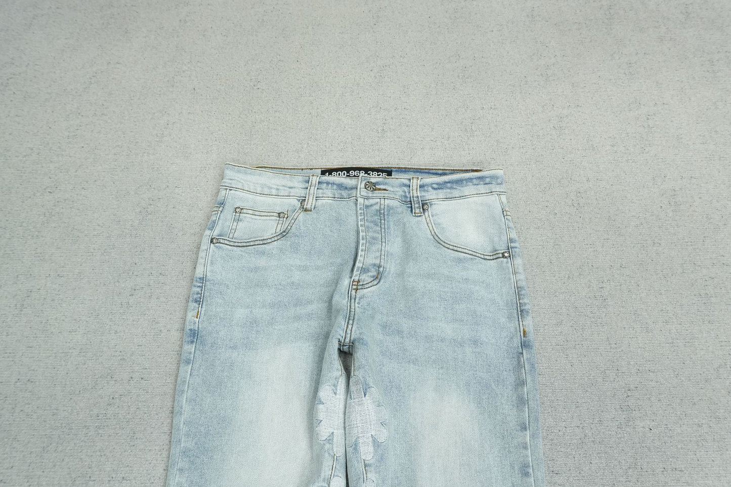 L - JEANS