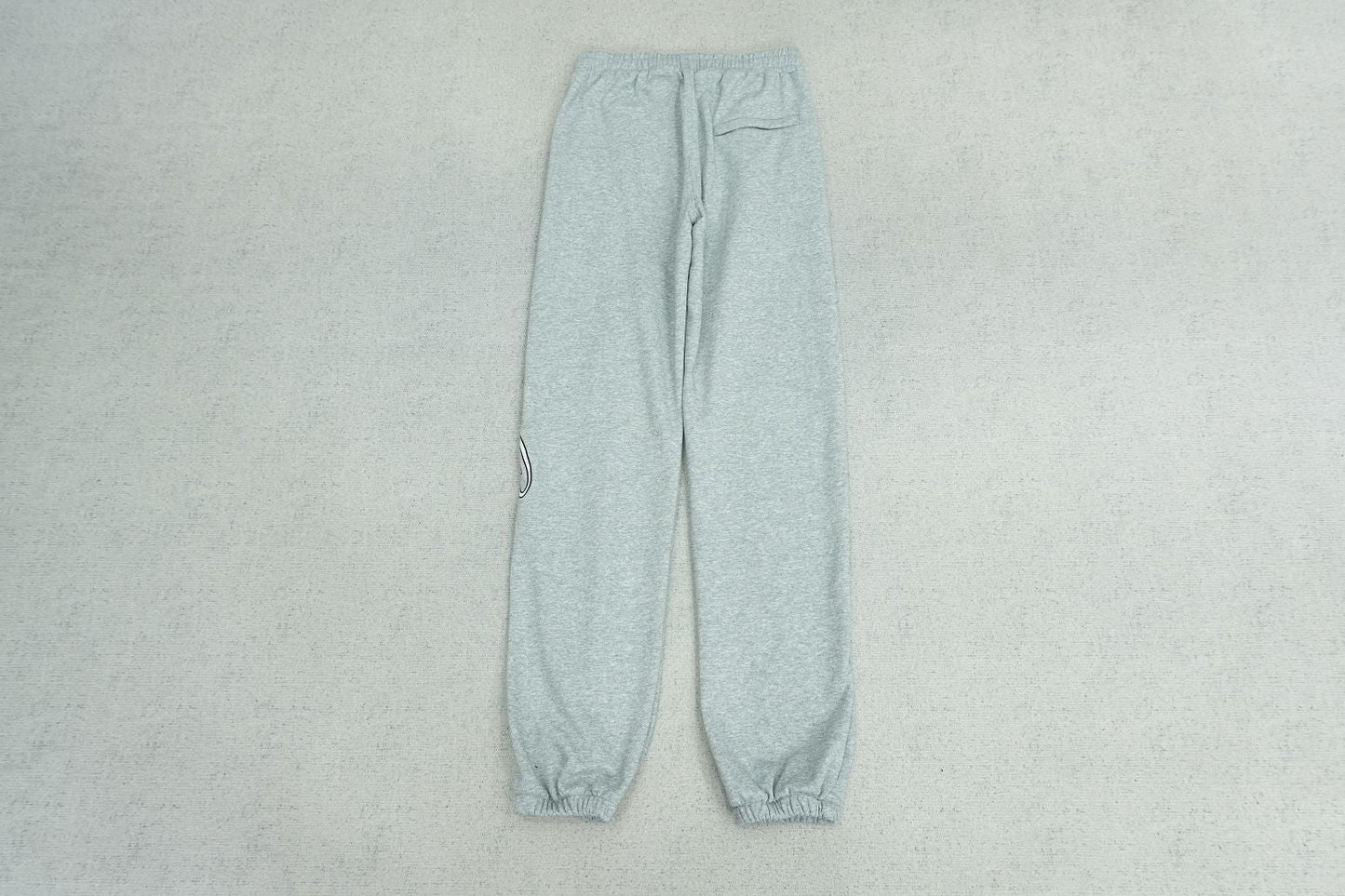 C - SWEATPANTS