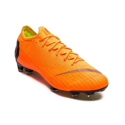 M - FUSSBALLSCHUHE