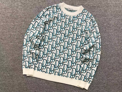 D - SWEATER