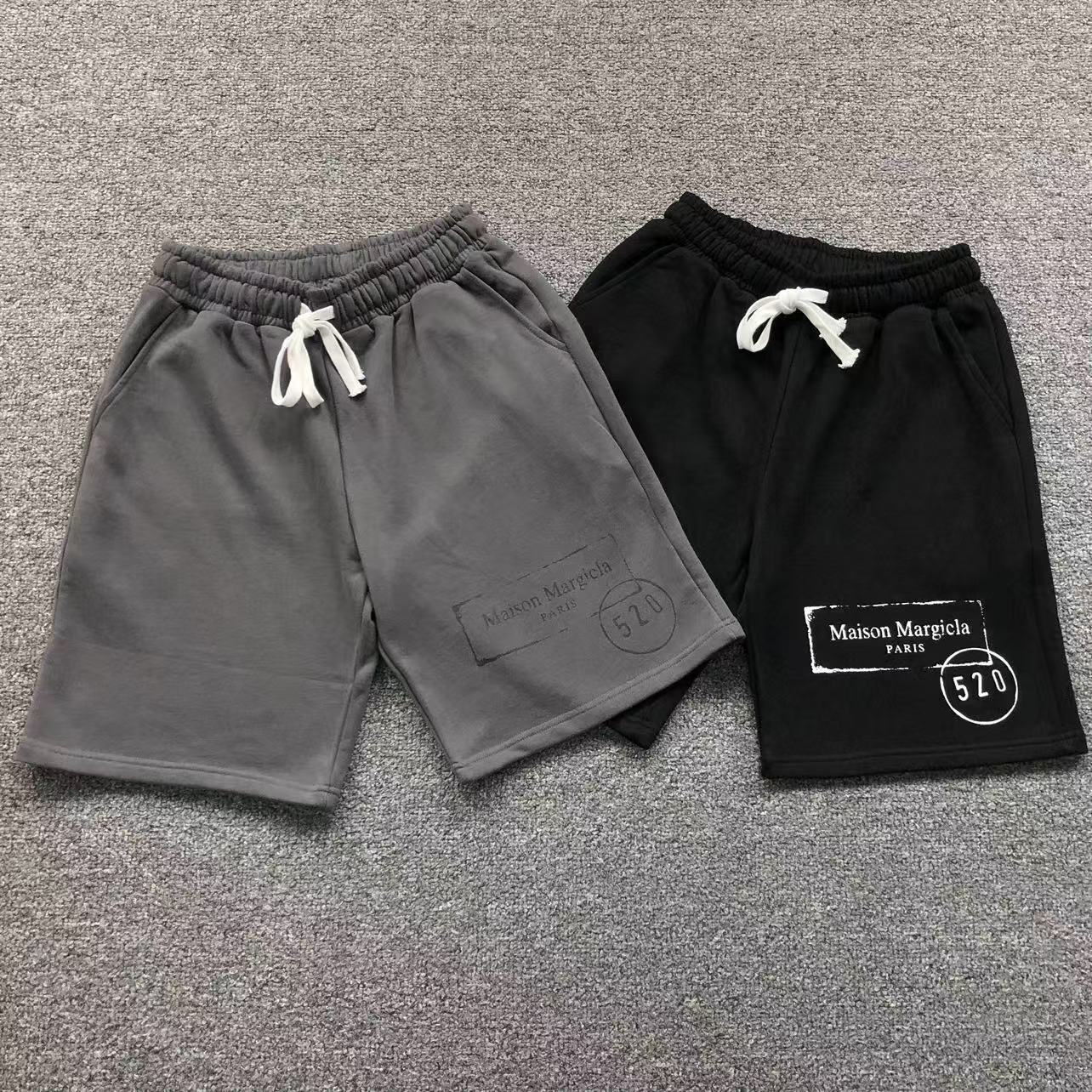 M - SHORTS