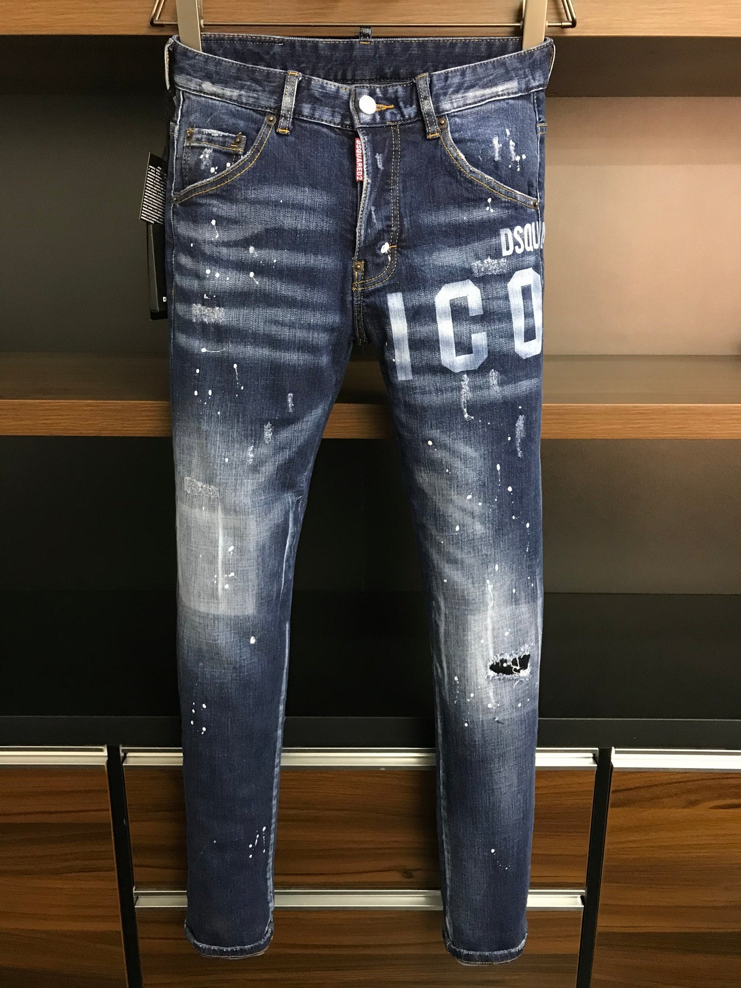 D - JEANS