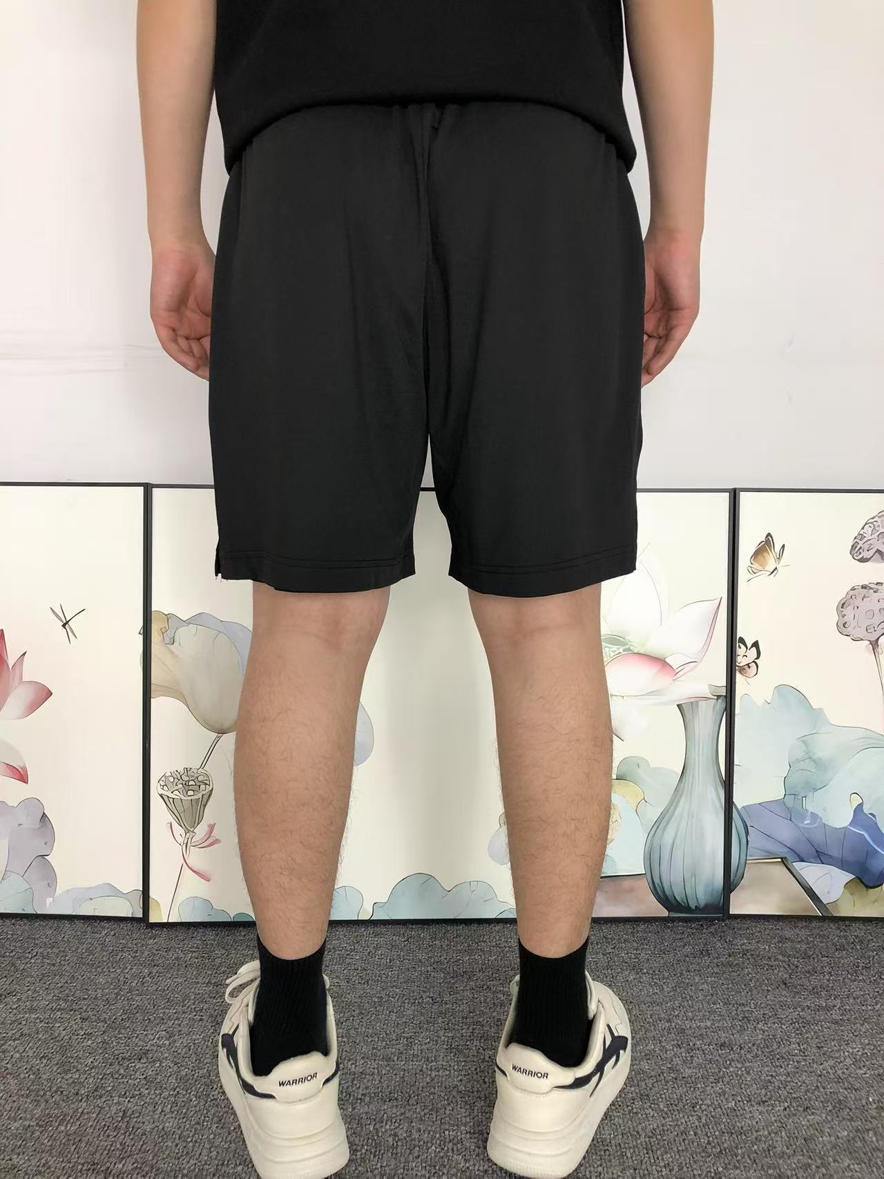 N - SHORTS