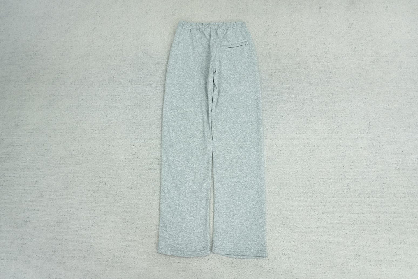 C - SWEATPANTS