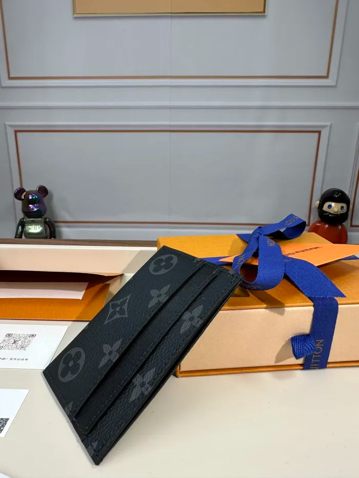 LOUIS V - CARDHOLDER