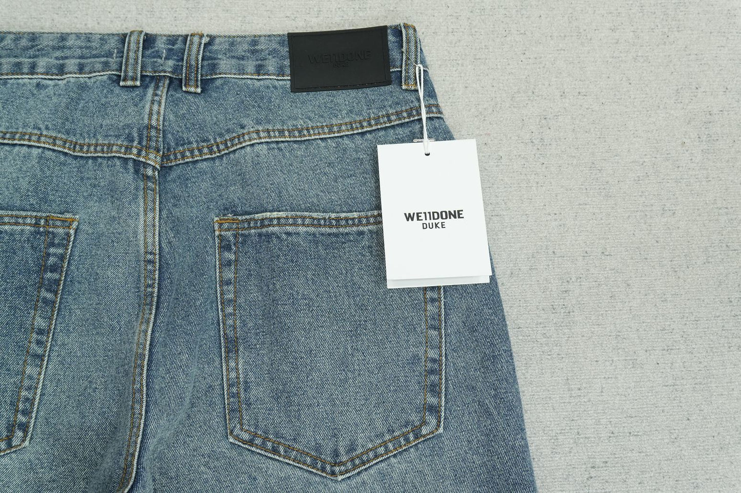 W - JEANS