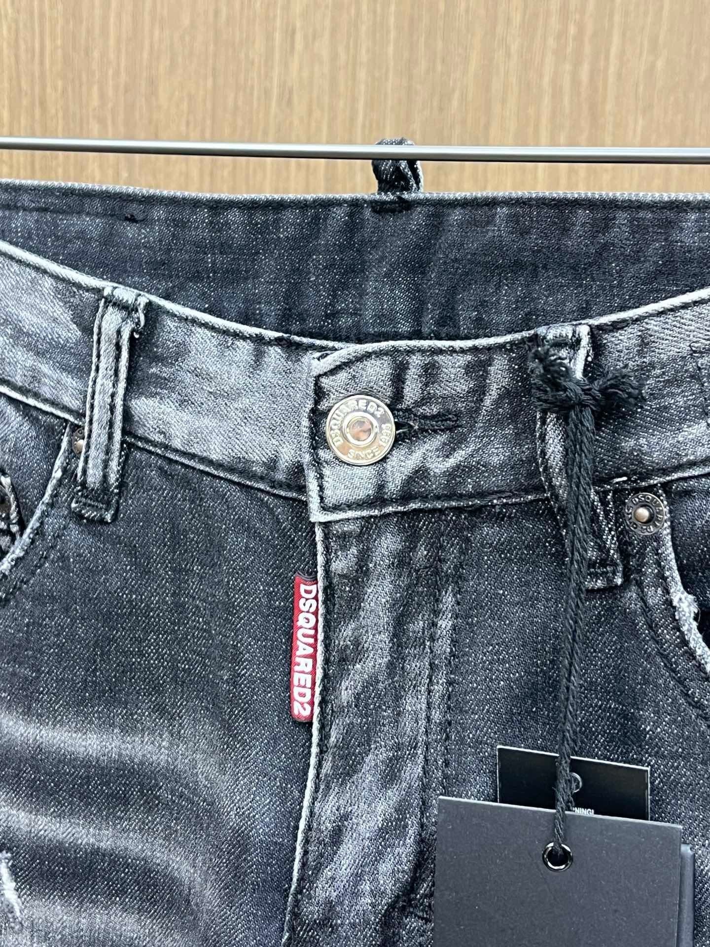 D - JEANS