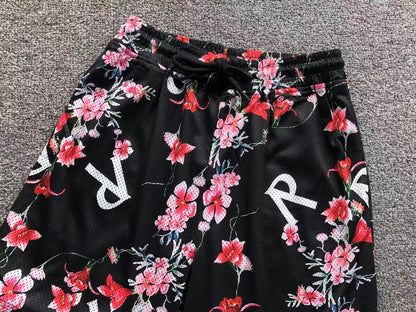 R - SHORTS