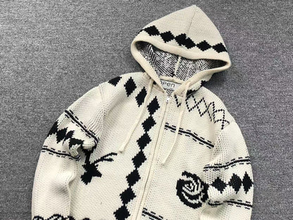 O - SWEATER