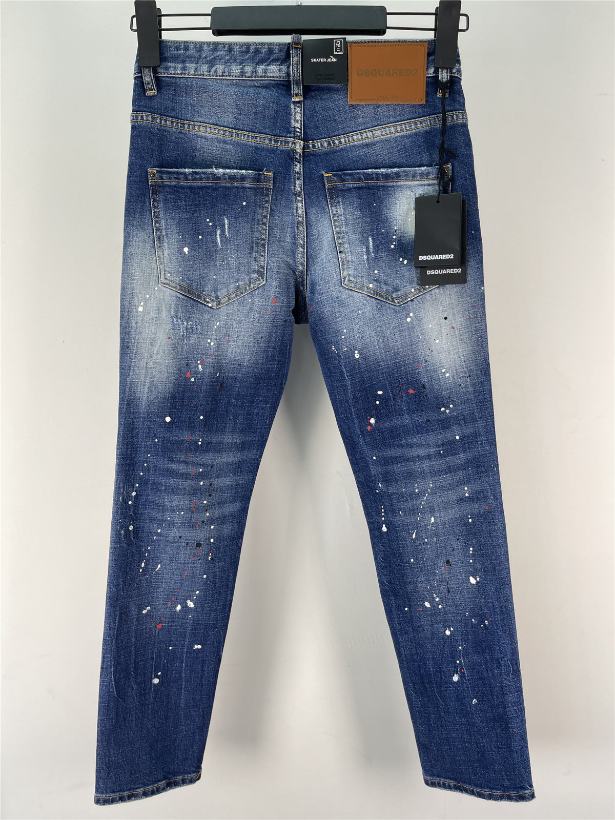 D - JEANS