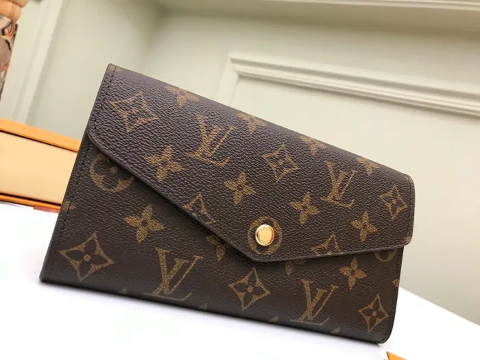 LOUIS V - WALLET