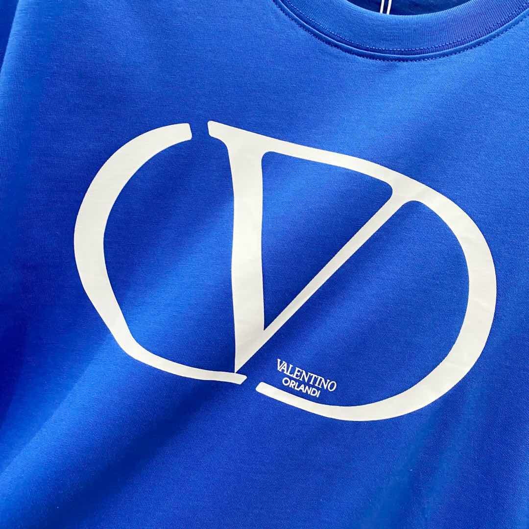 V - TSHIRT