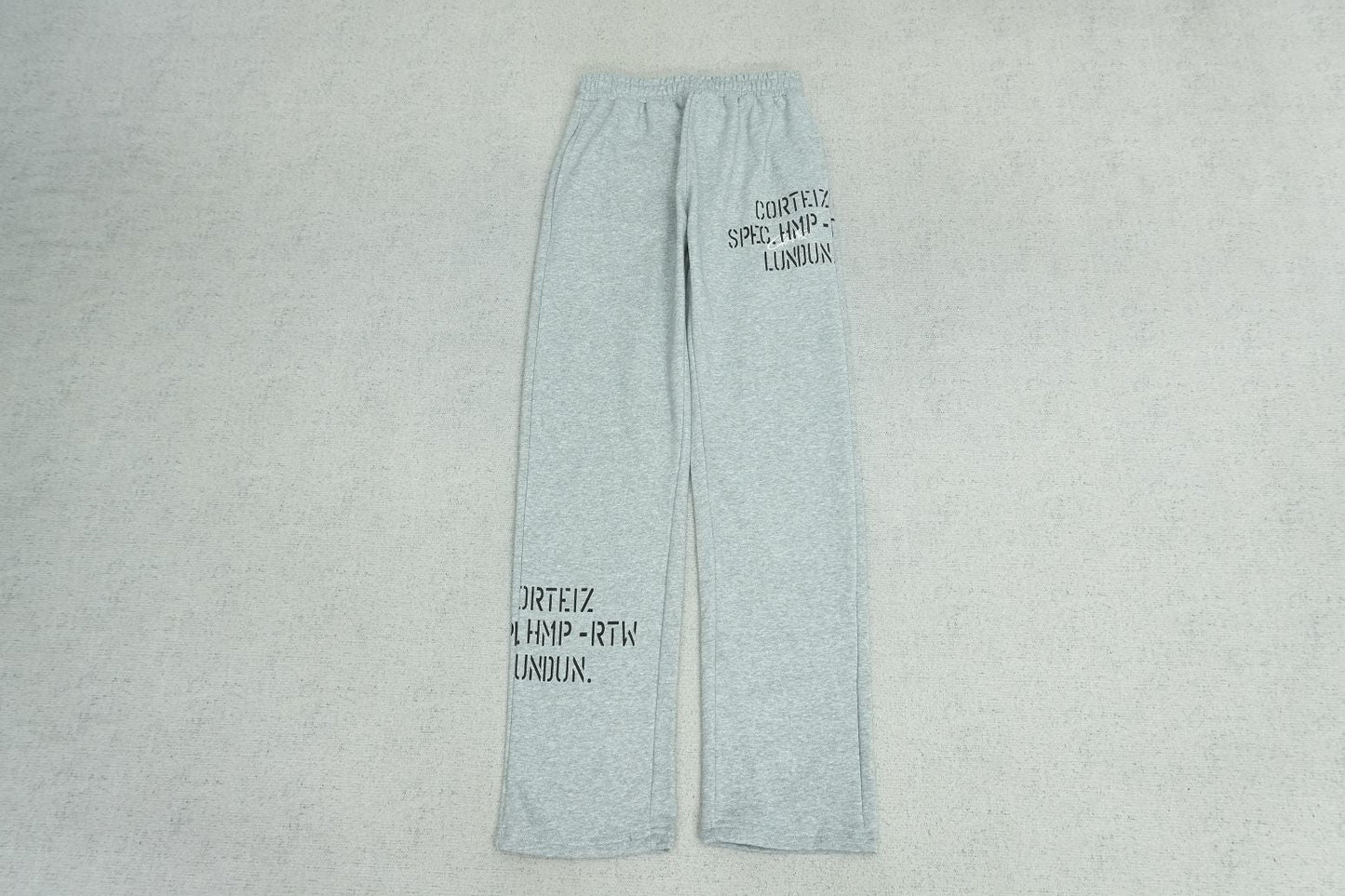 C - SWEATPANTS