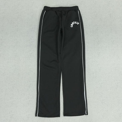 C - SWEATPANTS