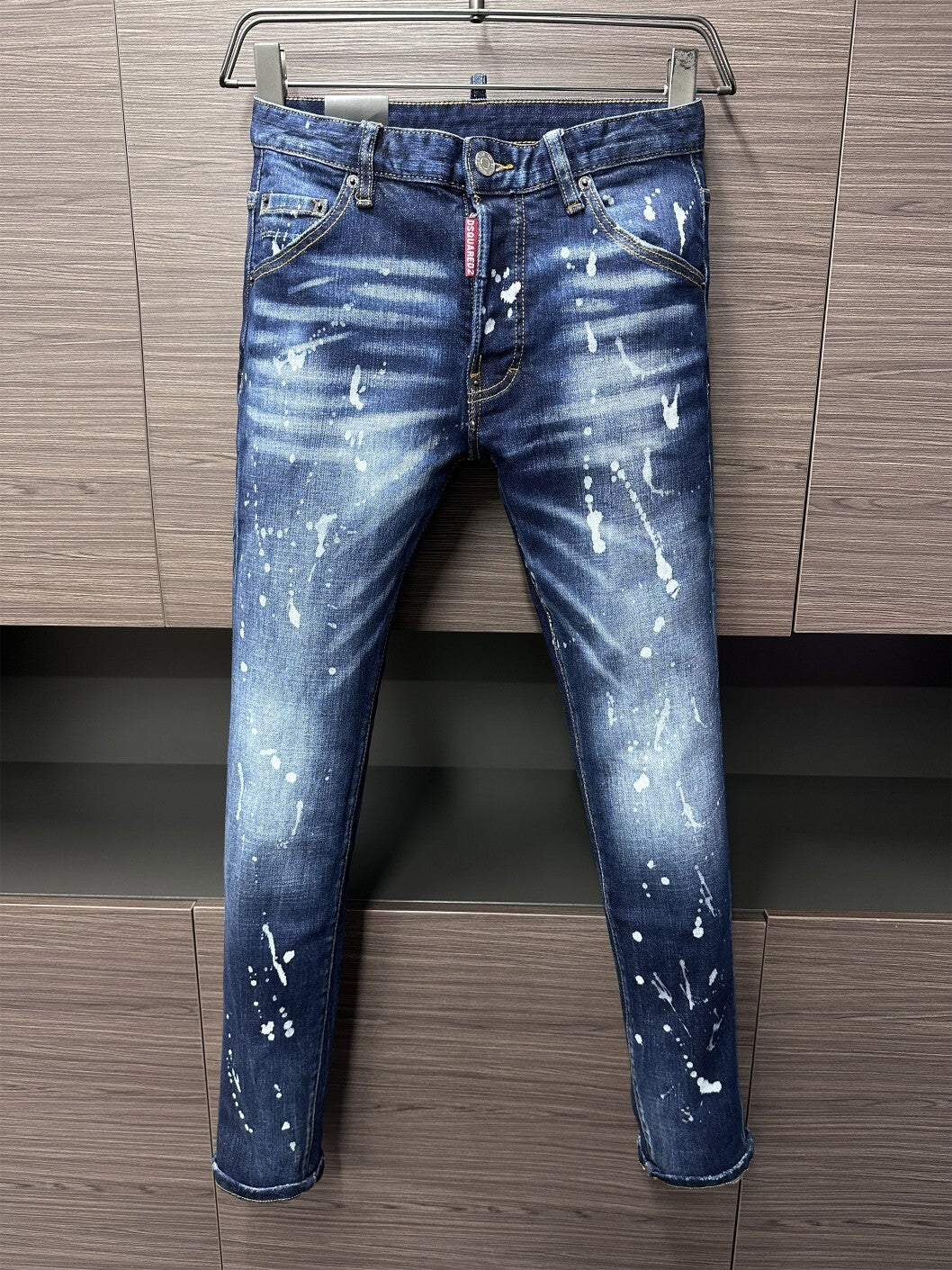 D - JEANS