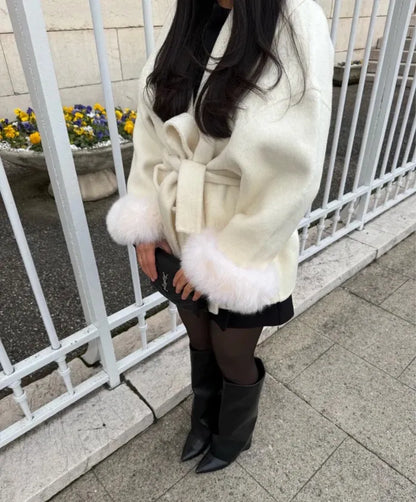 WOLLMANTEL MIT PELZ - WEISS