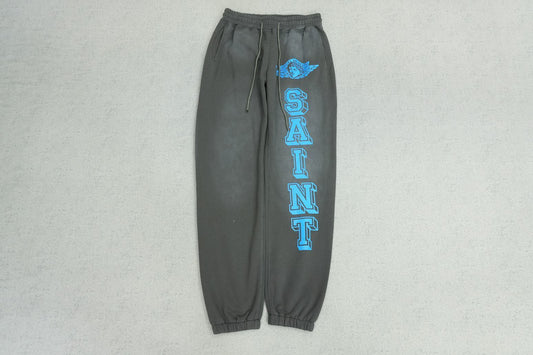S - SWEATPANTS