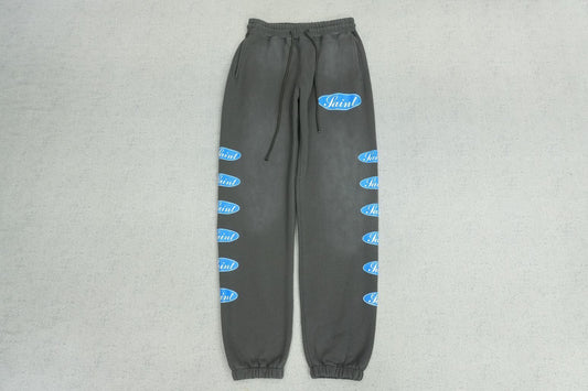 S - SWEATPANTS