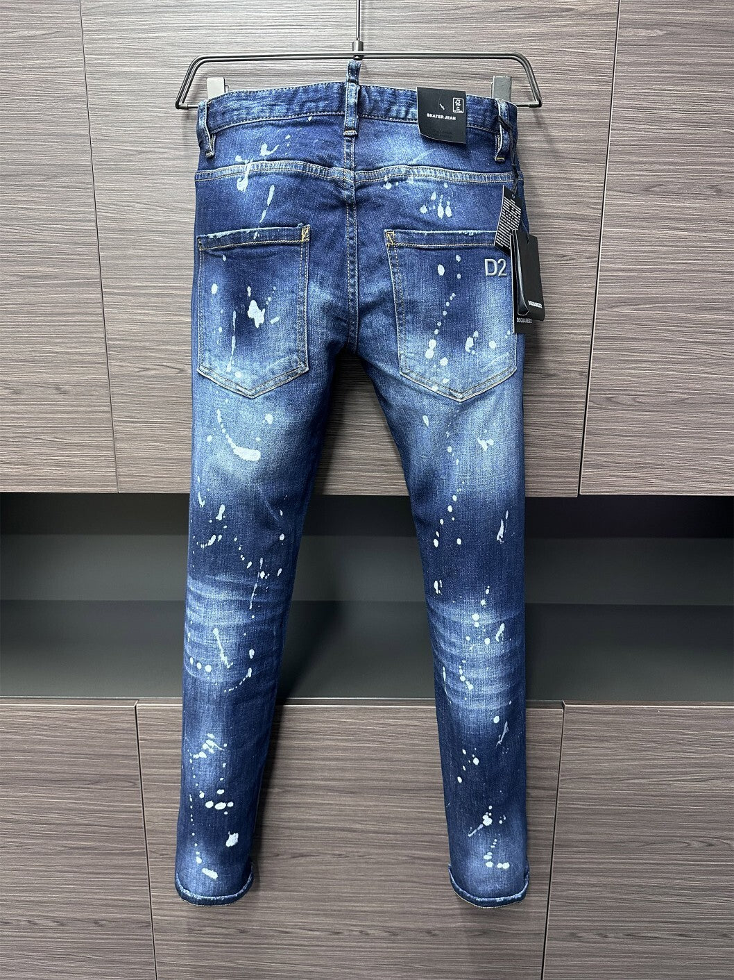 D - JEANS