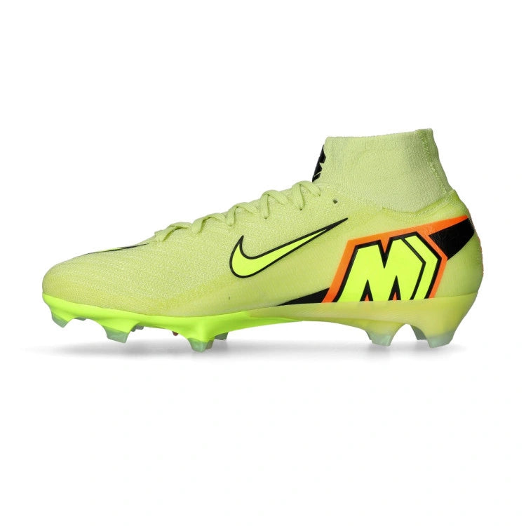 M - FUSSBALLSCHUHE