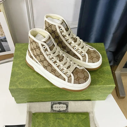 G - SNEAKERS