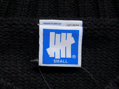 U - SWEATER