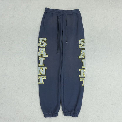 S - SWEATPANTS