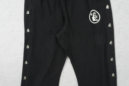 H - SWEATPANTS