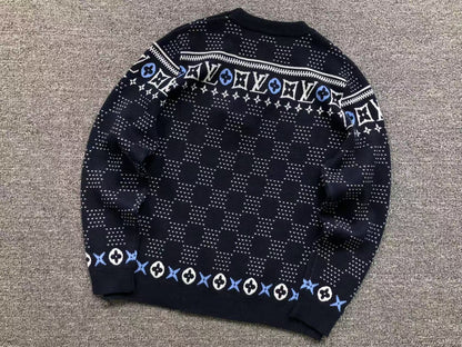 L - SWEATER