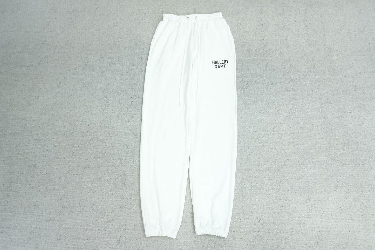 G - SWEATPANTS