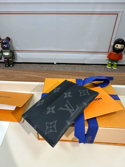 LOUIS V - CARDHOLDER