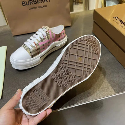B - SNEAKERS