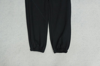 C - SWEATPANTS