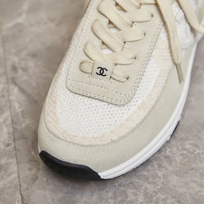 C - SNEAKERS