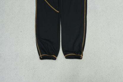 C - SWEATPANTS