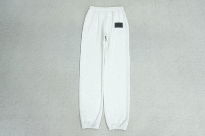 W - SWEATPANTS