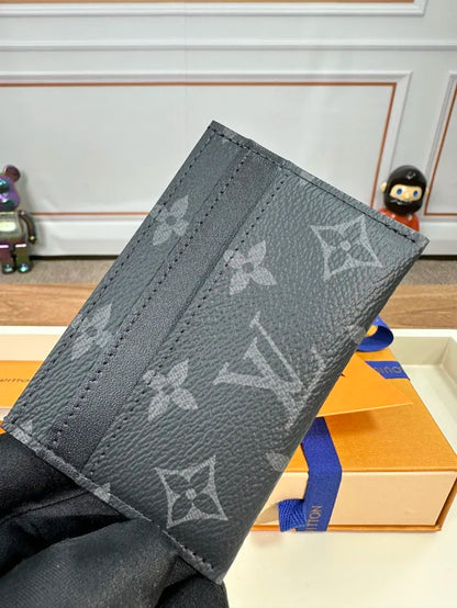 LOUIS V - CARDHOLDER